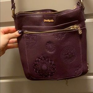 Desigual purse